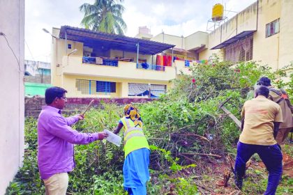 ನಾಗರಿಕರನ್ನು ಸಾಂಕ್ರಾಮಿಕ ಕಾಯಿಲೆಗಳಿಂದ ದೂರ ಮಾಡಲು ಸ್ವಚ್ಛತಾ ಕಾರ್ಯ