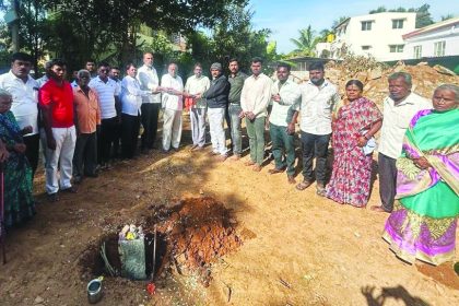 ಶ್ರೀ ಪಳೇಕಮ್ಮ ದೇವಸ್ಥಾನದ ಕಟ್ಟಡ ನಿರ್ಮಾಣಕ್ಕೆ ಗುದ್ದಲಿ ಪೂಜೆ