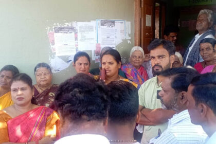 ಶಿಂಡನಪುರ ಪಿಡಿಓ ಹೇಳಿಕೆ ಖಂಡಿಸಿ ಪ್ರತಿಭಟನೆ