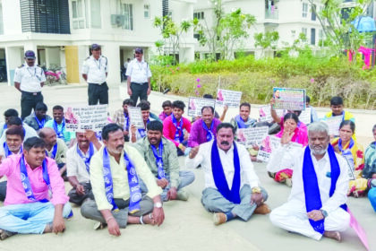 ಸಂಬಳ ನೀಡದ ಕಂಪನಿ  ವಿರುದ್ಧ ಪ್ರತಿಭಟನೆ