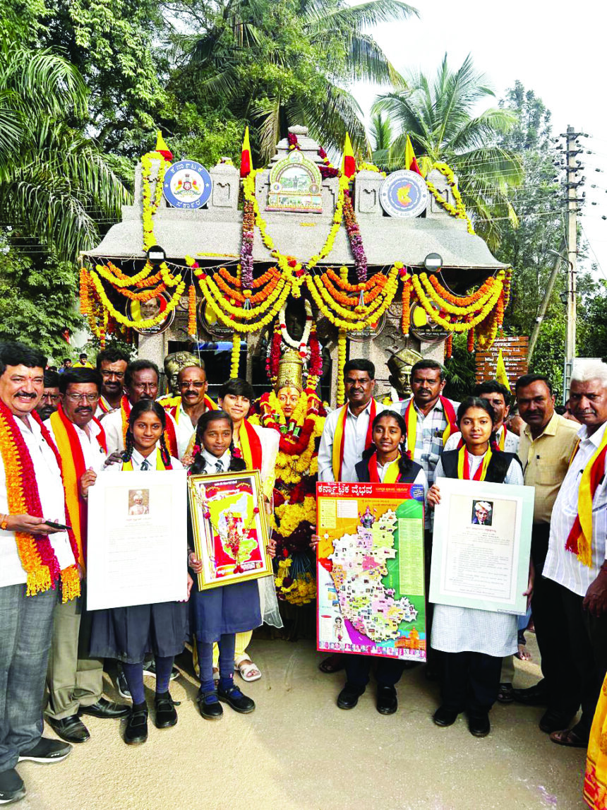 ದೊಡ್ಡಬಳ್ಳಾಪುರ ತಾಲ್ಲೂಕಿಗೆ ಆಗಮಿಸಿದ ಕನ್ನಡ ಜ್ಯೋತಿ ರಥಕ್ಕೆ ಅದ್ದೂರಿ ಸ್ವಾಗತ