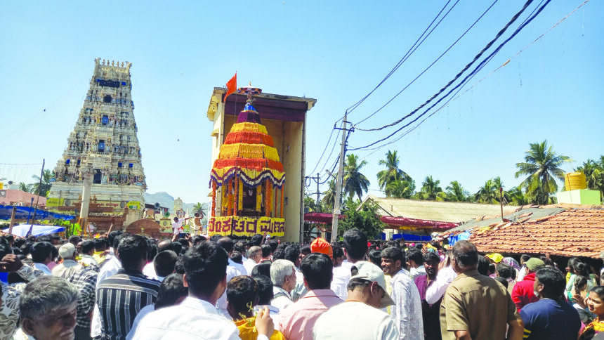 ವಿಜೃಂಭಣೆಯಿಂದ ನಡೆದ ಕಲ್ಲಹಳ್ಳಿ ಶ್ರೀ ವೆಂಕಟರಮಣ ಸ್ವಾಮಿ ಜಾತ್ರೆ ಮತ್ತು ರಥೋತ್ಸವ