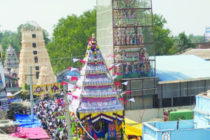 ವಿಜೃಂಭಣೆಯಿಂದ ನಡೆದ ದೇವನಹಳ್ಳಿ ಶ್ರೀ ವೇಣುಗೋಪಾಲಸ್ವಾಮಿ ಬ್ರಹ್ಮರಥೋತ್ಸವ ಬ್ರಹ್ಮ ರಥೋತ್ಸವಕ್ಕೆ ಜಿಲ್ಲಾ ಉಸ್ತುವಾರಿ ಸಚಿವ ಕೆ.ಹೆಚ್.ಮುನಿಯಪ್ಪ ಚಾಲನೆ