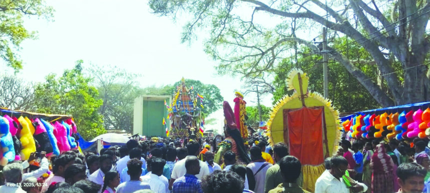 ವಿಜೃಂಭಣೆಯಿಂದ ನಡೆದ ಮಹಿಮರಂಗಸ್ವಾಮಿ ಬ್ರಹ್ಮರಥೋತ್ಸವ