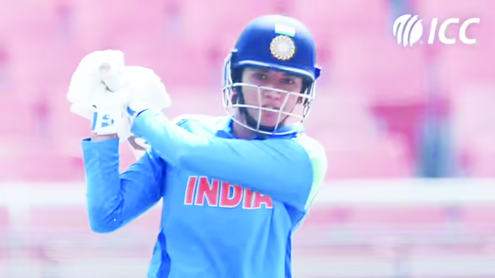 ʼಆಸೀಸ್ ವಿರುದ್ಧ ಬಿರುಸಿನ ಶತಕ ಬಾರಿಸಿದ ಸ್ಮ್ರತಿ ಮಂದಾನʼ