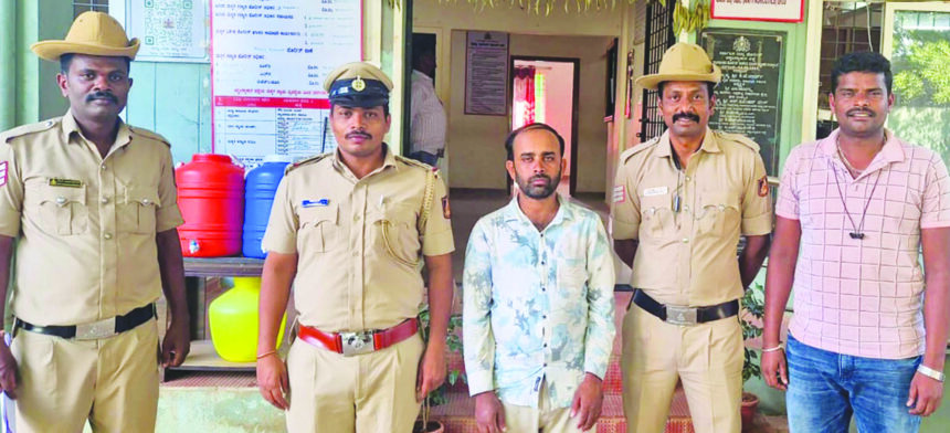 “ನೌಕರಿ ಕೊಡಿಸುವುದಾಗಿ ಹಣ ಪಡೆದು ವಂಚಿಸಿದ ವ್ಯಕ್ತಿಯ ಬಂಧನ.”
