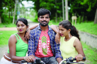 “ಅಂಬಿ ಅಭಿಮಾನಿಯ ಚಿತ್ರ ಗಜೇಂದ್ರ ಕೇರಾಫ್ ದೊಡ್ಡರಸಿನ ಕೆರೆ”