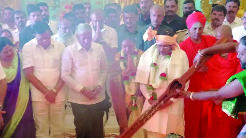 ‘ಗೃಹಸಚಿವರಿಂದ ತುಮಕೂರು ದಸರಾ ಉದ್ಘಾಟನೆ’