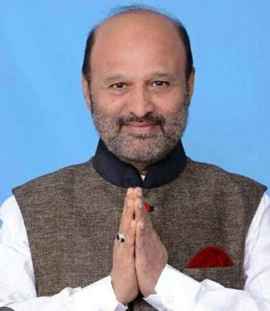 ಯತೀಂದ್ರ ಸಿದ್ದರಾಮಯ್ಯ ಎಳಸು : ಇಕ್ಬಾಲ್ ಹುಸೇನ್