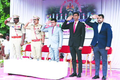 “ಸಾರ್ವಜನಿಕರ ಸುರಕ್ಷತೆಗಾಗಿ ಹಗಲಿರುಳು ಶ್ರಮಿಸುವ ಪೊಲೀಸ್ ಕಾರ್ಯವೈಖರಿ ಅನನ್ಯ”