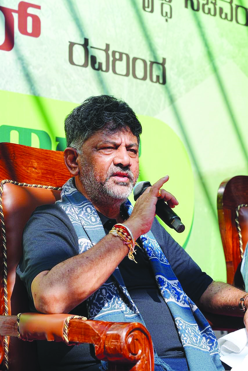 “ಡಿಸಿಎಂ ಪಾರ್ಕ್‌ ನಲ್ಲಿ ವಾಕಿಂಗ್‌ – ಟಾಕಿಂಗ್‌ ಬಿಜೆಪಿ ಶಾಸಕರು ಪ್ರತಿ ನಿಧಿಸುವ ಕ್ಷೇತ್ರಗಳೇ ಟಾರ್ಗೆಟ್‌”