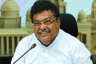 ಬ್ರಿಟಿಷರೊಂದಿಗೆ ಆರ್ಎಸ್ಎಸ್ ಶಾಮೀಲಾಗಿದ್ದರು: ಎಂಬಿಪಿ ಗಂಭೀರ ಆರೋಪ ಬ್ರಿಟಿಷರೊಂದಿಗೆ ಆರ್ಎಸ್ಎಸ್ ಶಾಮೀಲಾಗಿದ್ದರು: ಎಂಬಿಪಿ ಗಂಭೀರ ಆರೋಪ