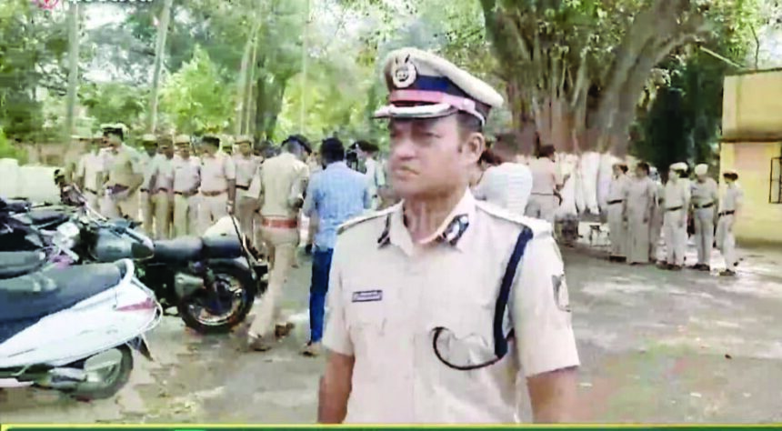 “ಕೇಂದ್ರ ಕಾರಾಗ್ರಹದ ಮೇಲೆ ಪೊಲೀಸ್ ದಾಳಿ”