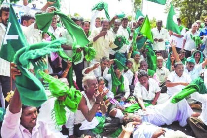 “ಕಬ್ಬು ಬೆಳೆಗಾರರ ಪ್ರತಿಭಟನೆ ವೇಳೆ ಪೊಲೀಸರ ಮೇಲೆ ಹಲ್ಲೆ ಪ್ರಕರಣ”