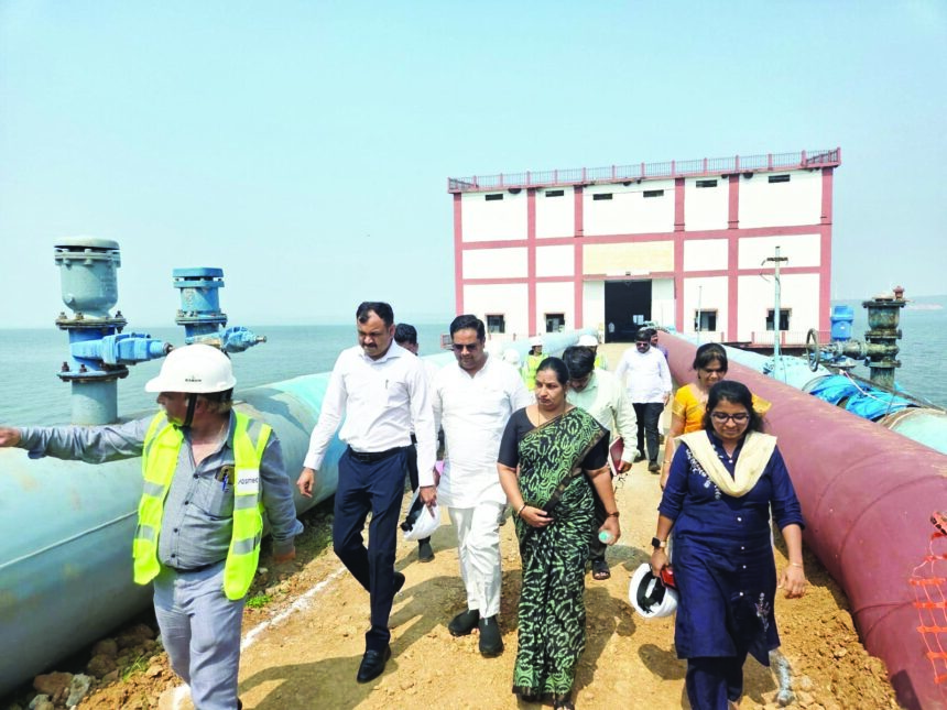 “ಅಮ್ಮಿನಬಾವಿ ಶುದ್ಧ ಕುಡಿಯುವ ನೀರಿನ ಘಟಕ ಹಾಗೂ ಪೈಪಲೈನ್ ಜೋಡಣೆಯ ಕಾಮಗಾರಿ ವೀಕ್ಷಣೆ”