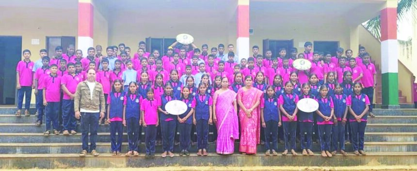 “ಭಾರತದ ಪಕ್ಷಿ ತಜ್ಞ ಡಾ. ಸಲೀಂ ಅಲಿ ಜನ್ಮದಿನಾಚರಣೆ ಶಾಲಾ ಮಕ್ಕಳಿಗೆ ಪರಿಸರ ಕುರಿತು ಜಾಗೃತಿ”