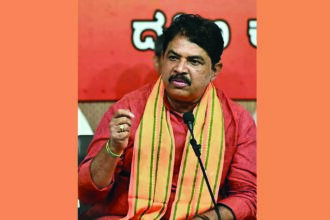 “ಕಾಂಗ್ರೆಸ್ ಸರ್ಕಾರದ ಉದ್ಧಟತನಕ್ಕೆ ಮತ್ತೋರ್ವ ರೈತ ಬಲಿ: ಅಶೋಕ್ ಕಿಡಿ”