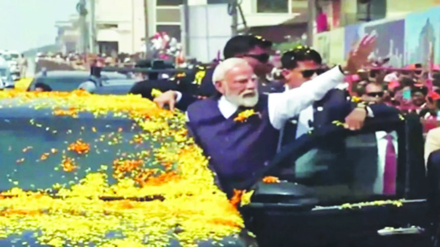 “ಉಡುಪಿಯಲ್ಲಿ ಮೋದಿ ಭರ್ಜರಿ ರೋಡ್ ಶೋ “