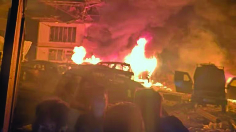 ಜಮ್ಮು-ಕಾಶ್ಮೀರದ ನೌಗಮ್ ಪೊಲೀಸ್ ಠಾಣೆಯಲ್ಲಿ ಭಾರೀ ಸ್ಫೋಟ:  ೯ ಸಾವು ೨೭ ಮಂದಿ ಗಾಯ, ದೆಹಲಿ ಸ್ಫೋಟ ಬೆನ್ನಲ್ಲೇ ಮತ್ತೊಂದು ಘಟನೆ