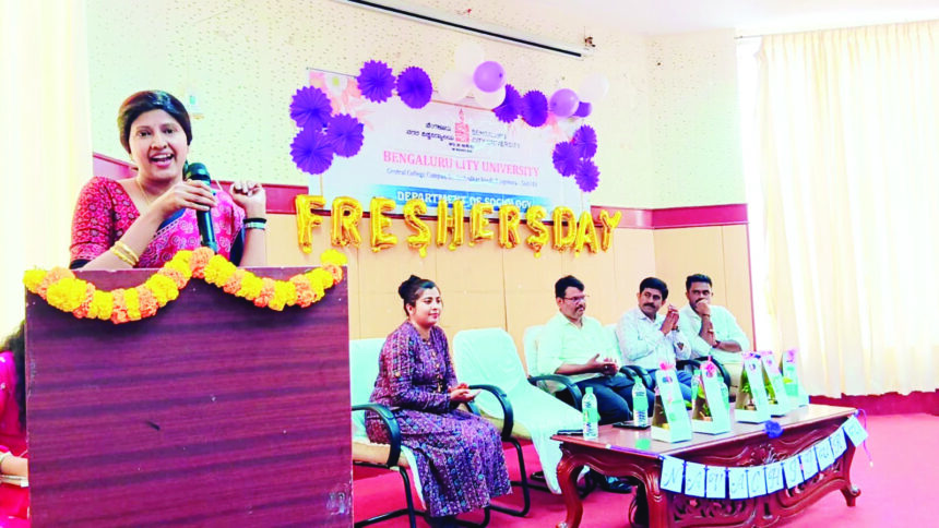 `ಸ್ಪರ್ಧಾತ್ಮಕ ಜಗತ್ತಿನಲ್ಲಿ ಹೆಚ್ಚಿನ ಜ್ಞಾನ ಅತ್ಯಗತ್ಯ’