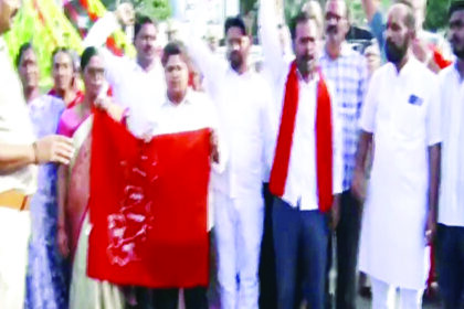 “ಪ್ರತ್ಯೇಕರಾಜ್ಯದ ಕೂಗು ಕಲಬುರಗಿಯಲ್ಲಿ ಪ್ರತಿಭಟನೆ”