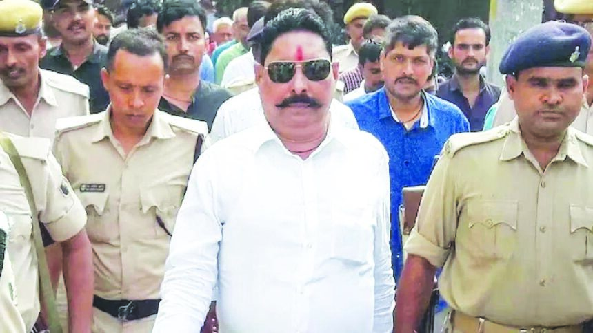 “ಕೊಲೆ ಪ್ರಕರಣ: ಜೆಡಿಯು ಅಭ್ಯರ್ಥಿ ಅನಂತ್ ಸಿಂಗ್ ಬಂಧನ”