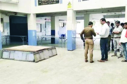 “ಶಾಲಾ ಕಟ್ಟಡದಿಂದ ಹಾರಿ ೮ನೇ ತರಗತಿ ವಿದ್ಯಾರ್ಥಿನಿ ಆತ್ಮಹತ್ಯೆ”