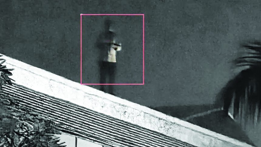 ಬಳ್ಳಾರಿ ಫೈರಿಂಗ್ ಪ್ರಕರಣ, ರೆಡ್ಡಿ ಮನೆ ಮೇಲೆ ಗನ್‌ಮ್ಯಾನ್ ತನಿಖೆಗೆ ಕಾಂಗ್ರೆಸ್ ಒತ್ತಾಯ