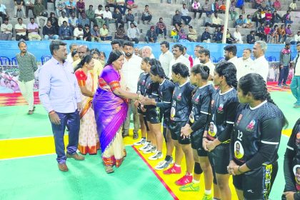 ರಾಜ್ಯಮಟ್ಟದ ಹೊನಲು ಬೆಳಕಿನ ಪುರುಷ, ಮಹಿಳಾ ಕಬಡ್ಡಿ ಪಂದ್ಯಾವಳಿಗೆ ಚಾಲನೆ