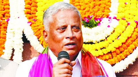 ೪ ಎಕ್ಸ್ಪ್ರೆಸ್ ರೈಲುಗಳ ನಿಲುಗಡೆಗೆ ಸೋಮಣ್ಣ ಹಸಿರು ನಿಶಾನೆ