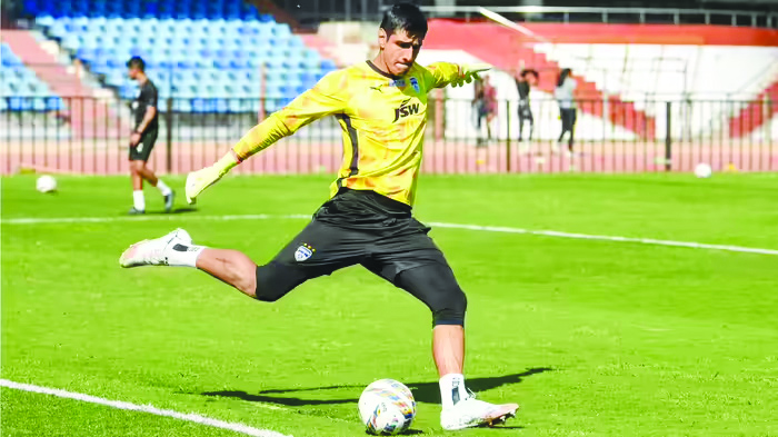 ಕಂಠೀರವ ಕ್ರೀಡಾಂಗಣದಲ್ಲಿ `ಹೈ-ವೋಲ್ಟೇಜ್’ ಫುಟ್ಬಾಲ್ ಫೈಟ್