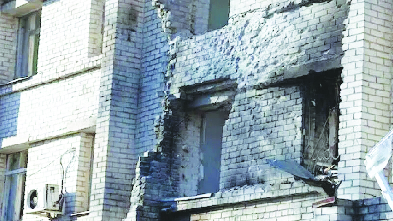 ಉಕ್ರೇನ್ ಮೇಲೆ ರಷ್ಯಾ ಡ್ರೋಣ್ ದಾಳಿ: ೧೫ ಮಂದಿ ಕಾರ್ಮಿಕರು ಸಾವು