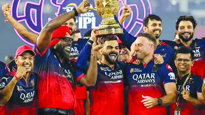 ಟೈಮ್ಸ್ ಇಂಟರ್ನೆಟ್, ಆದಿತ್ಯ ಬಿರ್ಲಾ ಗ್ರೂಪ್ ಒಕ್ಕೂಟದ ತೆಕ್ಕೆಗೆ ಆರ್‌ಸಿಬಿ