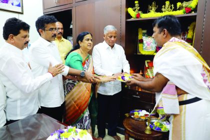 ಗೋವಿಂದರಾಜನಗರದಲ್ಲಿ ಬಿಜೆಪಿ ಕಚೇರಿಯಲ್ಲಿ ಯುಗಾದಿ ಪೂಜೆ ಮತ್ತೆ ಅಧಿಕಾರಕ್ಕೆ ಬರುತ್ತೇವೆ: ಸಚಿವರಾದ ವಿ. ಸೋಮಣ್ಣ ವಿಶ್ವಾಸ