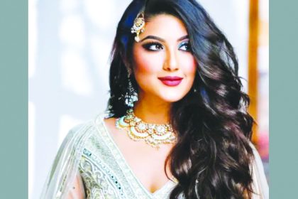 ಡಿವೈಡರ್‌ಗೆ ಕಾರು ಡಿಕ್ಕಿ ನಟಿ ಹರ್ಷಿಲ್ ಕಾಲಿಯಾ ಸಾವು