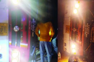 ಬಸ್ ಪಲ್ಟಿ:  8 ಮಂದಿಗೆ ಗಂಭೀರ ಗಾಯ