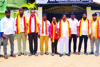 ಜಾಹೀರಾತು ಫಲಕಗಳಲ್ಲಿ ಕನ್ನಡ ಮಾಯ ಖಾಸಗಿ ಶಾಲೆಗಳಿಗೆ ಕನ್ನಡ ಪರ ಸಂಘಟನೆಗಳ ಎಚ್ಚರಿಕೆ