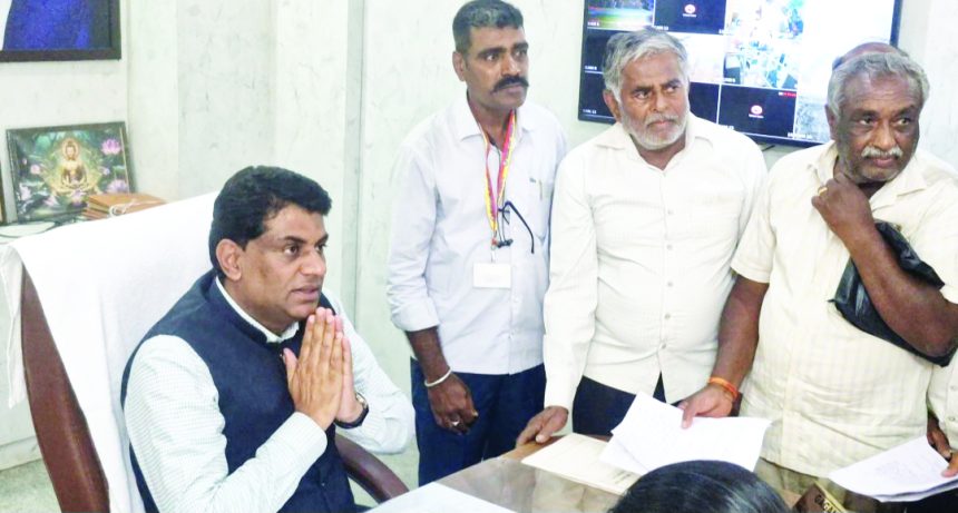 ವಾರದ 3 ದಿನಗಳು ಪ್ರತಿ ಕ್ಷೇತ್ರವಾರು  ಪ್ರವಾಸ  ಜಿಲ್ಲಾಧಿಕಾರಿ ಜಿ.ಪ್ರಭು ಅವರ  ಪ್ರಗತಿಪರ ಹೆಜ್ಜೆಗಳು