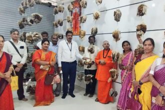 “ಪುಷ್ಪಗಿರಿ ಸಂಘದ ಮಹಿಳೆಯರಿಗೆ ಅಣಬೆ ಕೃಷಿ ಪ್ರಾತ್ಯಕ್ಷಿಕೆ’’