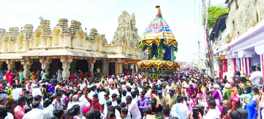 ದಲಿತರ ಉತ್ಸವದ ಬಗ್ಗೆ ದೇಗುಲದ ಇ.ಎಮ್ ನಿರ್ಲಕ್ಷ್ಯ ಮಾಜಿ ಮೇಯರ್ ಖಂಡನೆ