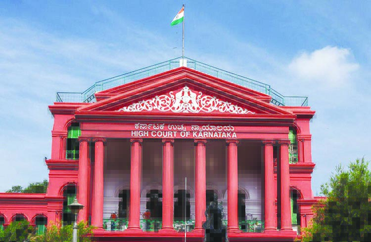 ಎಸ್‌ಎಸ್‌ಎಲ್‌ಸಿಯಲ್ಲಿ ತೃತೀಯ ಭಾಷೆಗೆ ಗ್ರೇಡ್ ಬದಲು ಅಂಕ ನೀಡಿ  ರಾಜ್ಯ ಸರ್ಕಾರಕ್ಕೆ ಹೈಕೋರ್ಟ್ ಆದೇಶ | ಮರು ಪರಿಶೀಲನ ಅರ್ಜಿಯನ್ನು ಇದೀಗ ಹೈಕೋರ್ಟ್ ವಜಾ