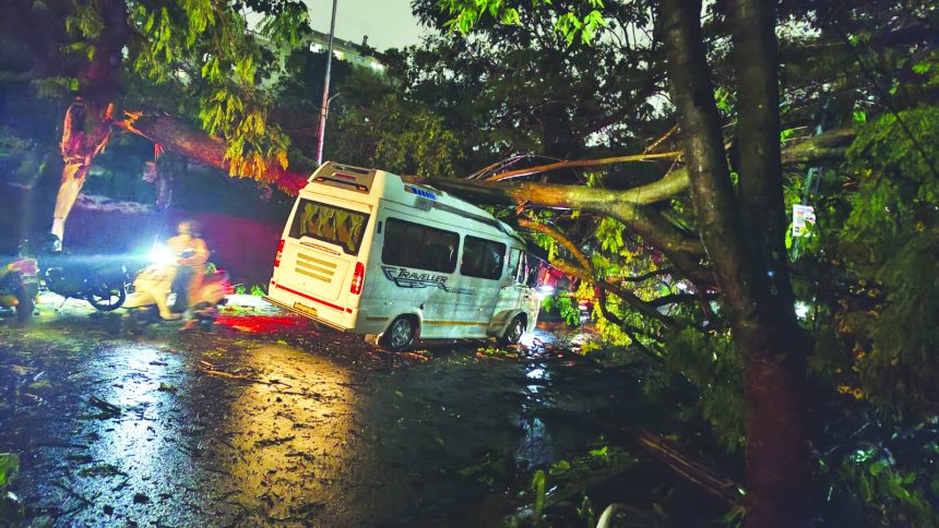 ಭಾರಿ ಮಳೆಗೆ 10ಕ್ಕೇರಿದ ಮೃತರ ಸಂಖ್ಯೆ.