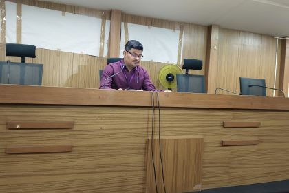 ಸುಸೂತ್ರ ಮತದಾನಕ್ಕೆ ಜಿಲ್ಲಾಡಳಿತದ ಸಕಲ ಸಿದ್ಧತೆ: ಚುನಾವಣಾಧಿಕಾರಿ ಸಂತೋಷ್ ಕುಮಾರ್