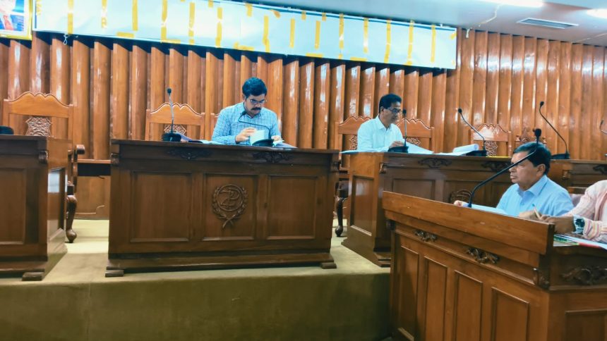 ಕುಡಿಯುವ ನೀರಿನ ಸಮಸ್ಯೆ ನಿರ್ವಹಣೆಯಲ್ಲಿ ನಿರ್ಲಕ್ಷ್ಯ ಸಲ್ಲದು: ಗಿತ್ತೆ ಮಾಧವ ವಿಠ್ಠಲರಾವ್