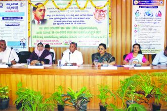 ಎಲ್ಲರ ಒಮ್ಮತದಿಂದ ಮಹನೀಯರ ಜಯಂತಿ ಆಚರಣೆ