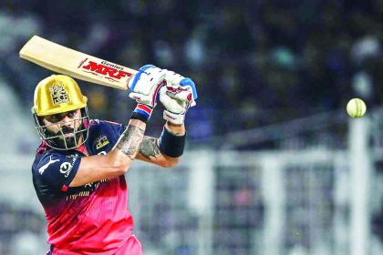 ಐಪಿಎಲ್ ಇತಿಹಾಸದಲ್ಲಿ 800 ಬೌಂಡರಿ ಹೊಡೆದ ಮೊದಲ ಬ್ಯಾಟರ್ ಹೆಗ್ಗಳಿಕೆಗೆ ಪಾತ್ರರಾದ ವಿರಾಟ್ ಕೊಹ್ಲಿ