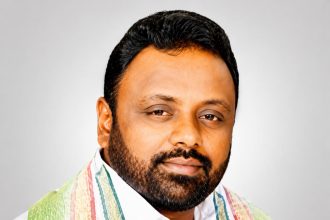 `ಗ್ಯಾಸ್ ಸಮಸ್ಯೆಗೆ ಕೇಂದ್ರ ಸರ್ಕಾರವೇ ನೇರ ಹೊಣೆ: ಆಟೋ ಚಾಲಕರಿಗೆ ವಿಶೇಷ ಪ್ಯಾಕೇಜ್ ಘೋಷಿಸಿ’