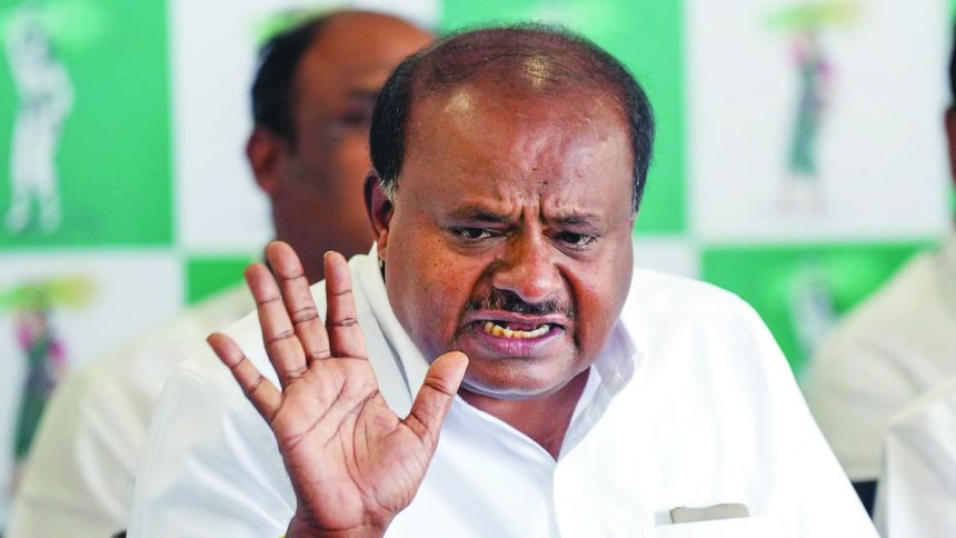 ಕಾಂಗ್ರೆಸ್ ವಿರುದ್ಧ ಎಚ್‌ಡಿಕೆ ವಾಗ್ದಾಳಿ ಮಹಿಳಾ ವಿರೋಧಿ ಮನಸ್ಥಿತಿ ಕೊಂಚವೂ ಬದಲಾಗಿಲ್ಲ