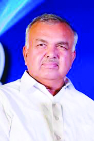 ಎಲ್‌ಪಿಜಿ ಗ್ಯಾಸ್ ಕೊರತೆ ಬಿಜೆಪಿ ಸಂಸದರು, ಕೇಂದ್ರ ಸಚಿವರ ವಿರುದ್ಧ ರಾಮಲಿಂಗಾರೆಡ್ಡಿ ವಾಗ್ದಾಳಿ