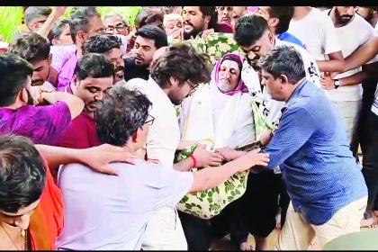 ಲಿಂಗಾಯತ ಸಂಪ್ರದಾಯದAತೆ ನಟ ದಿಲೀಪ್ ರಾಜ್ ಅಂತ್ಯಕ್ರಿಯೆ